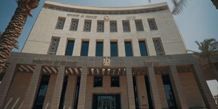 متوسط-عائد-أذون-الخزانة-أجل-91-يومًا-يتراجع-0.42%-خلال-جلسة-اليوم