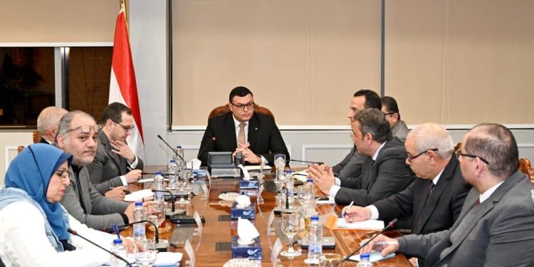 الشربينى:-حصر-الأراضى-السكنية-الشاغرة-بالمدن-الجديدة-ووضع-خطة-لطرحها