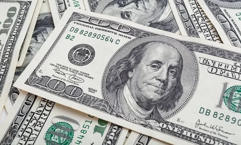 ارتفاع-العملة-الأمريكية-مع-استمرار-ترامب-في-تنفيذ-أجندته-الحمائية