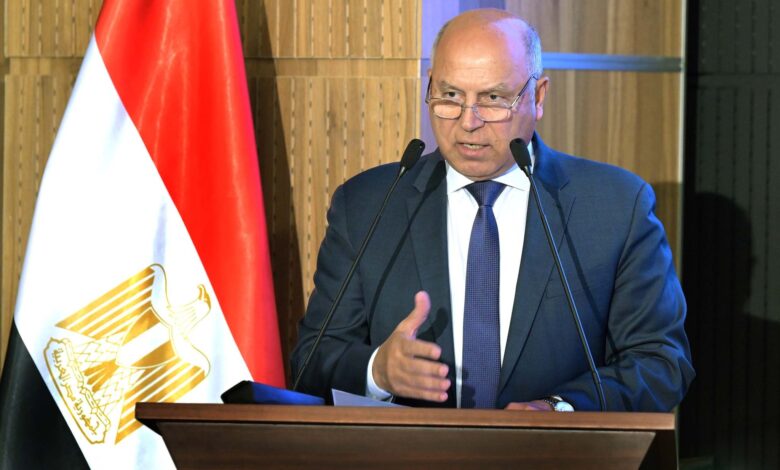 “الصناعة”-تطلب-من-“المركزى”-تعديل-التصنيف-الائتمانى-للقنطرة-شرق