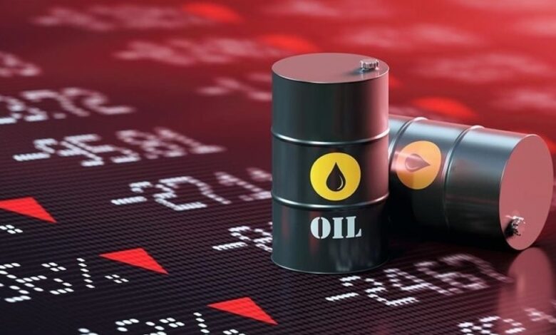 أسعار-النفط-تعمّق-خسائرها-مع-تراجع-المخاوف-بشأن-الإمدادات