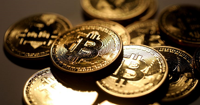 البيتكوين-تتجاوز-97-ألف-دولار-مع-انحسار-التوترات-التجارية