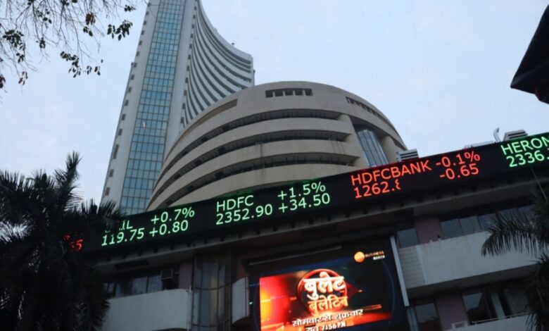 عقب-وقف-إطلاق-النار.-ارتفاع-الأسهم-الهندية-3%-وباكستان-تعلق-التداول