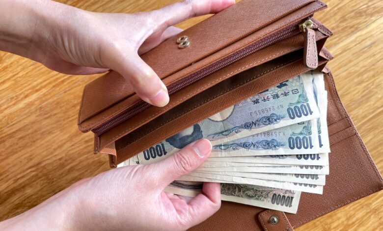 التضخم-يدفع-الأسر-اليابانية-لإعادة-النظر-في-مدخراتها