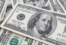 انخفاض-الدولار-عالميا-مع-تقييم-بيانات-التضخم