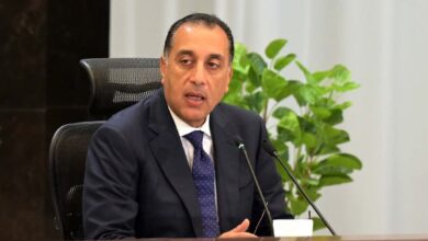 رئيس-الوزراء:-توافق-مع-البرلمان-لتطوير-نماذج-اتفاقيات-استغلال-الذهب-والمعادن
